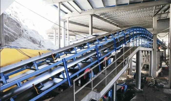  X'għandi nagħmel jekk il-conveyor taċ-ċinturin jiżloq u jaffettwa l-produzzjoni 